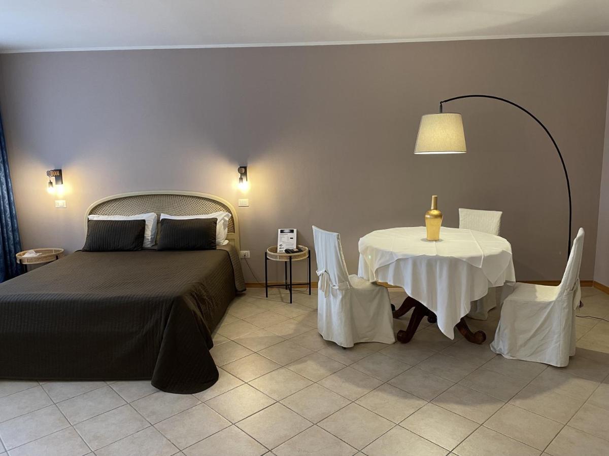 Hotel Petrarca Boara Pisani Kültér fotó